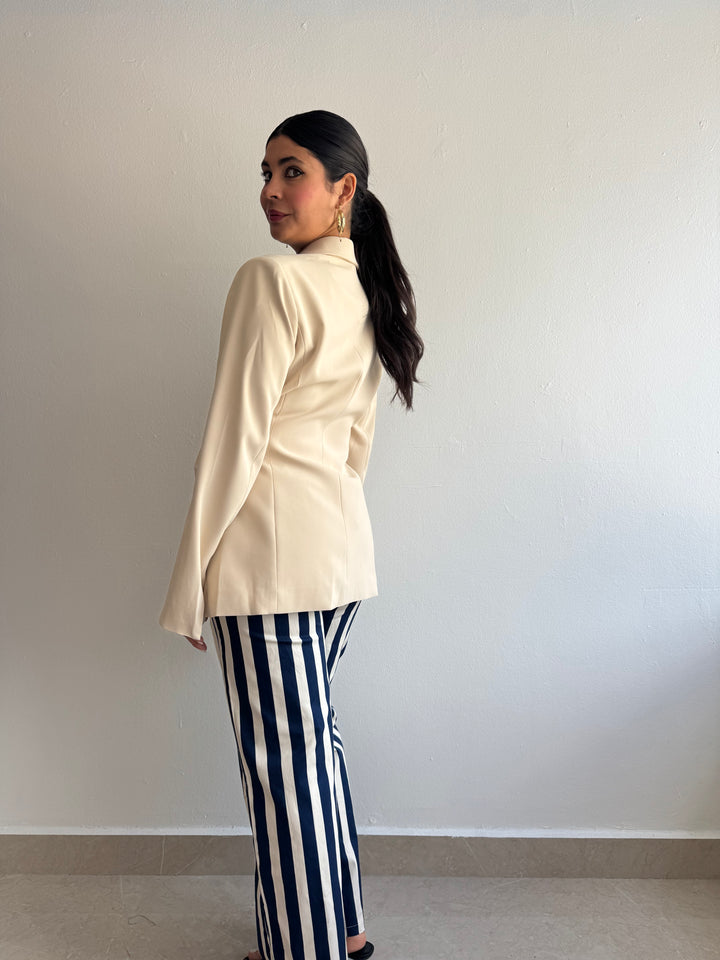 CREMA BLAZER *RUN SMALL