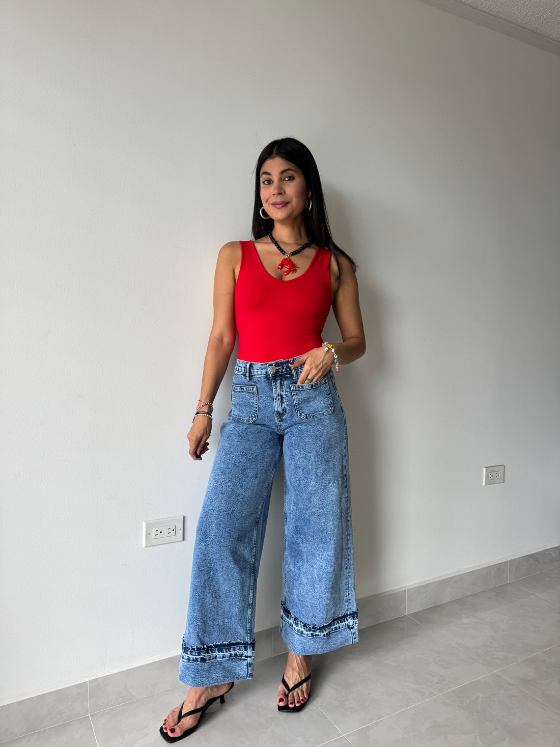 MIKA JEANS