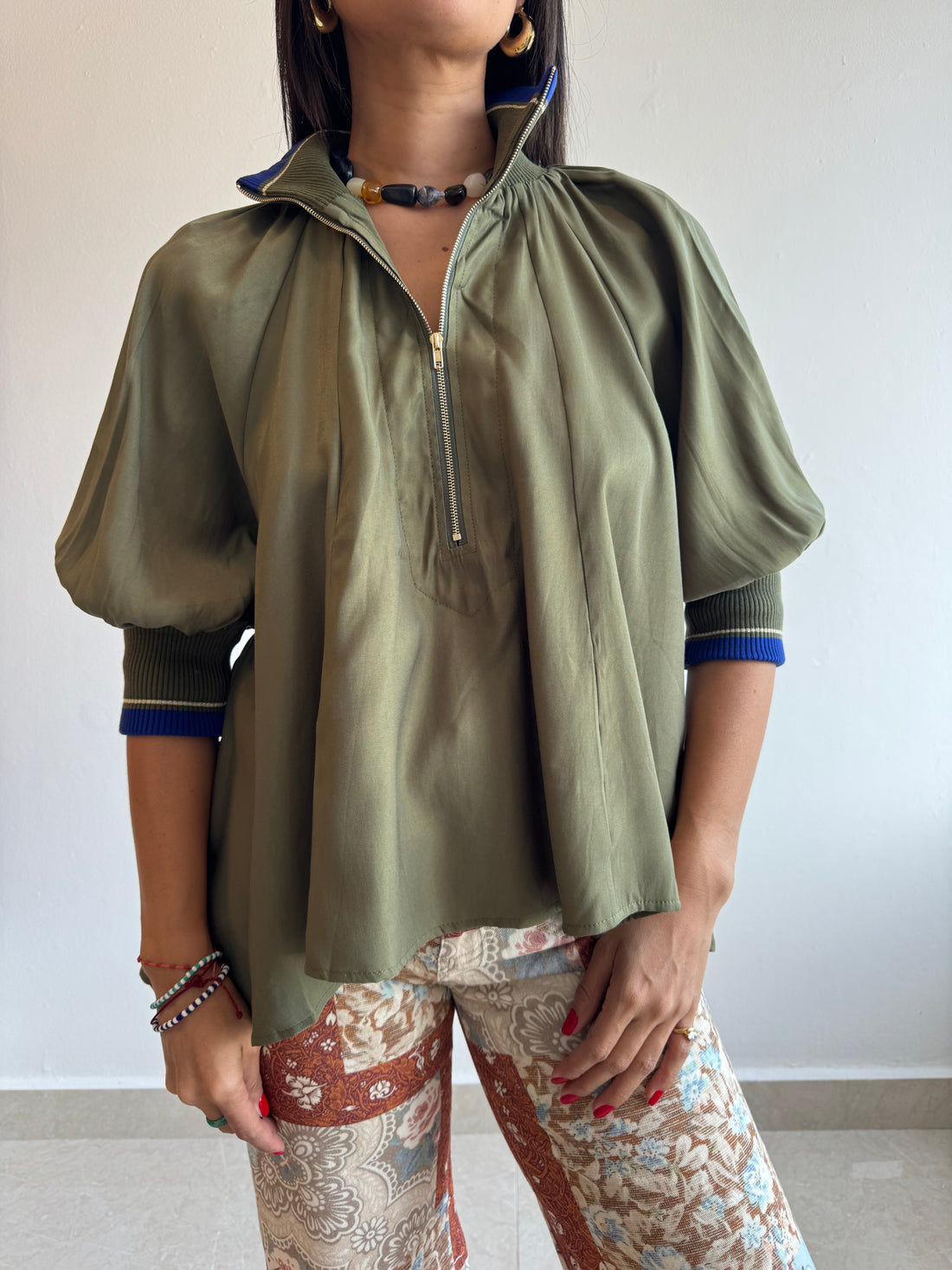 OLIVE BLOUSE