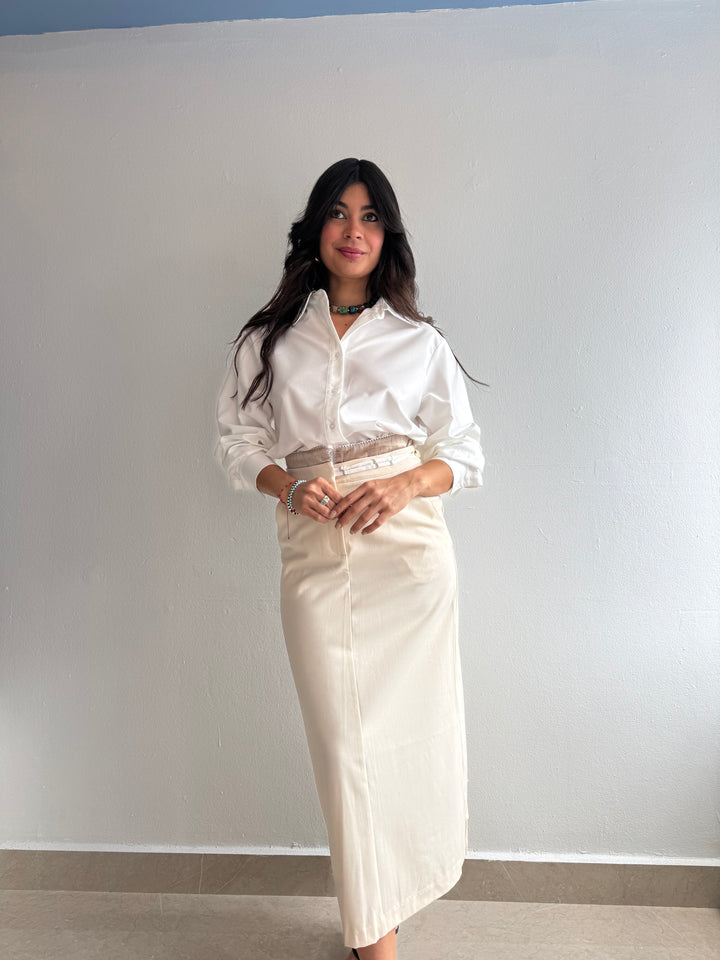 WHITE SHIRT