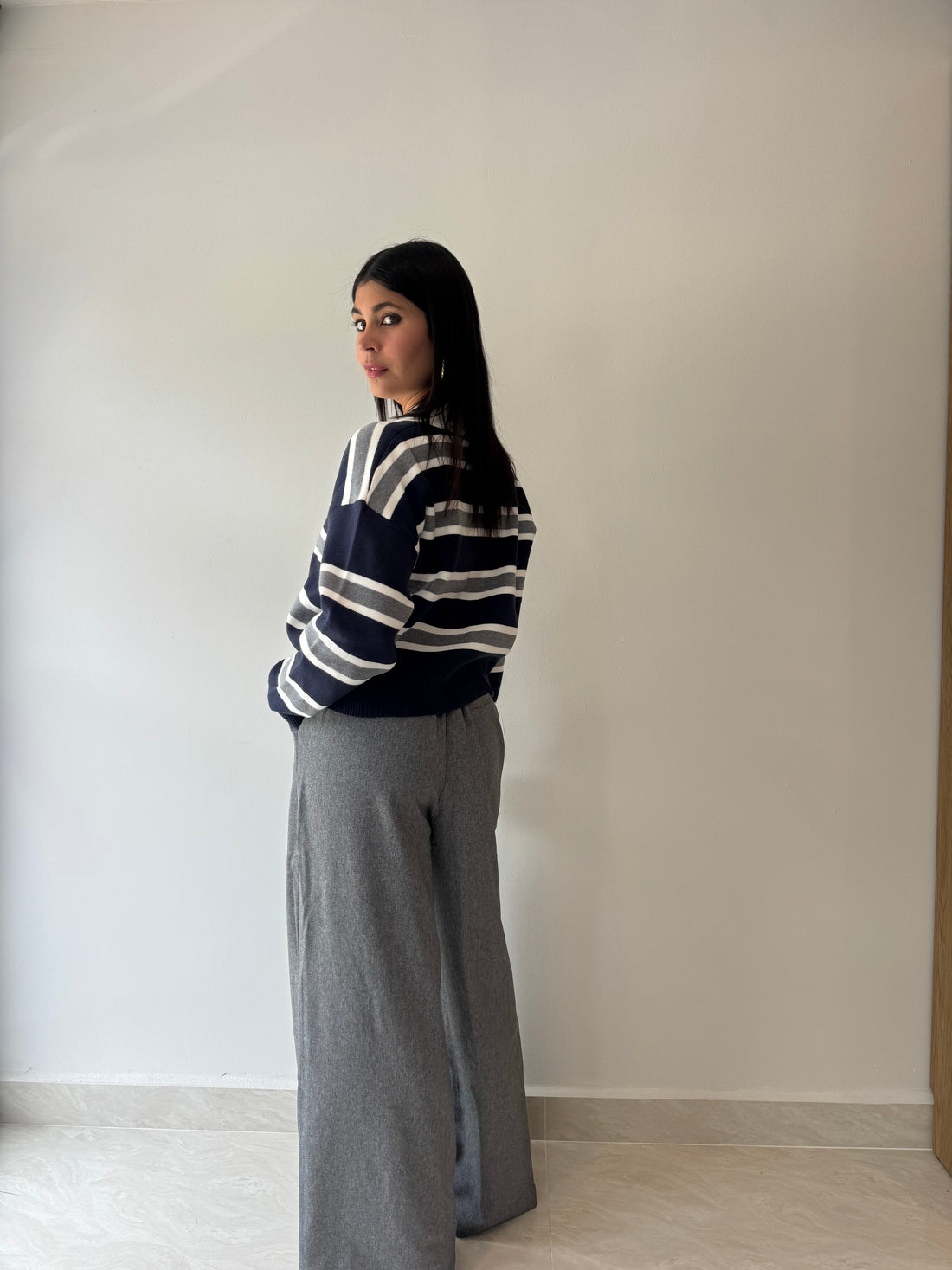 GREY PANT
