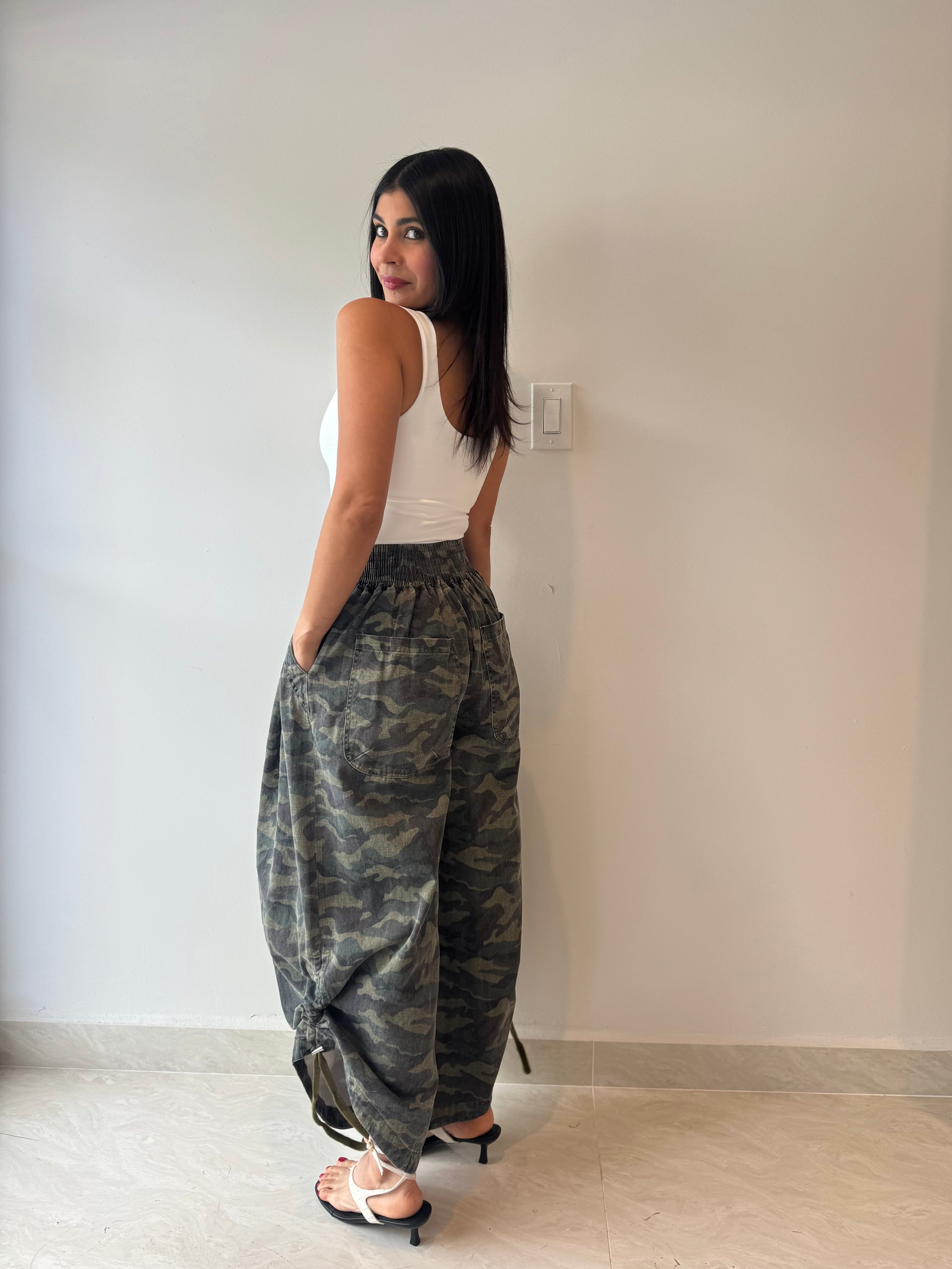 CAMO PANTS