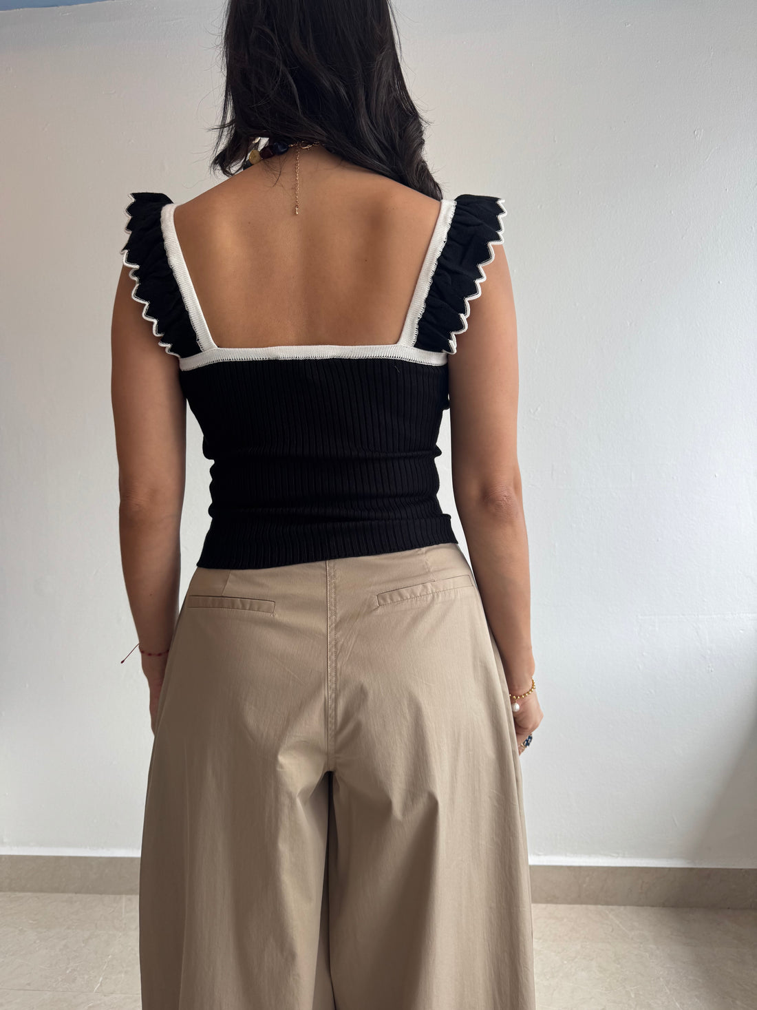 LISA TOP