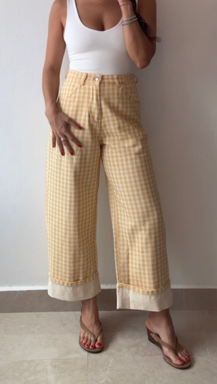 YELLOW JEANS