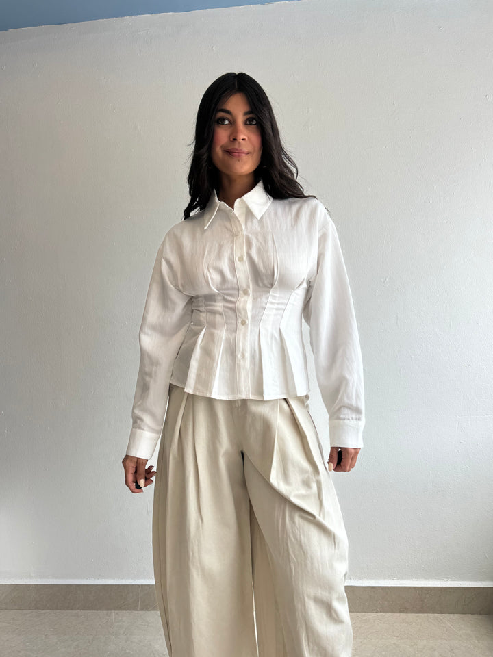 WHITE SHIRT