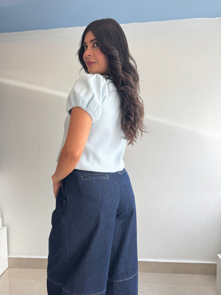 BLUE TOP