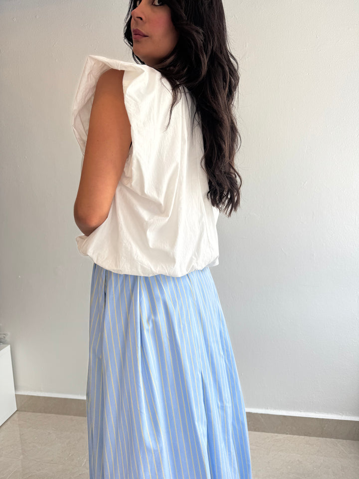WHITE TOP
