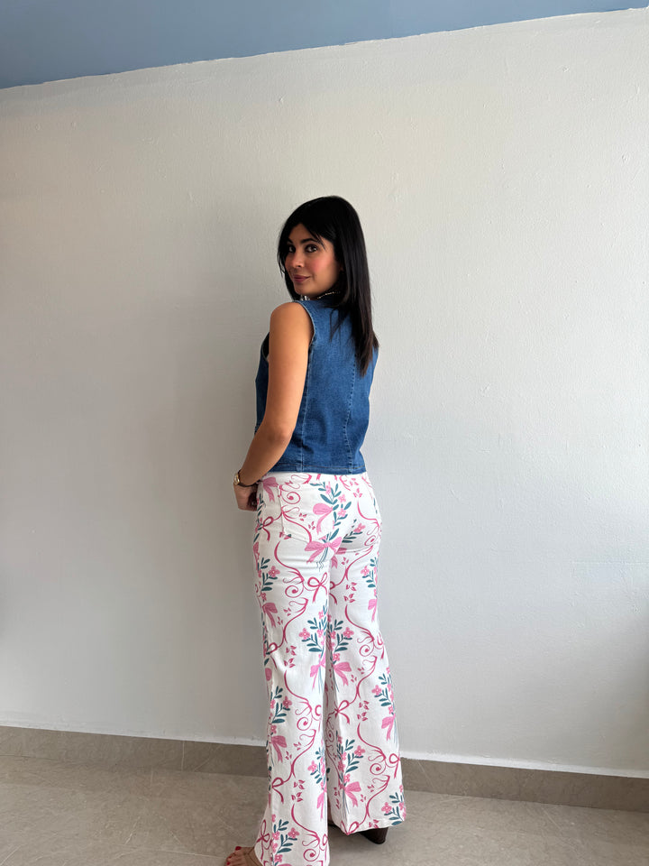 PINK JEANS