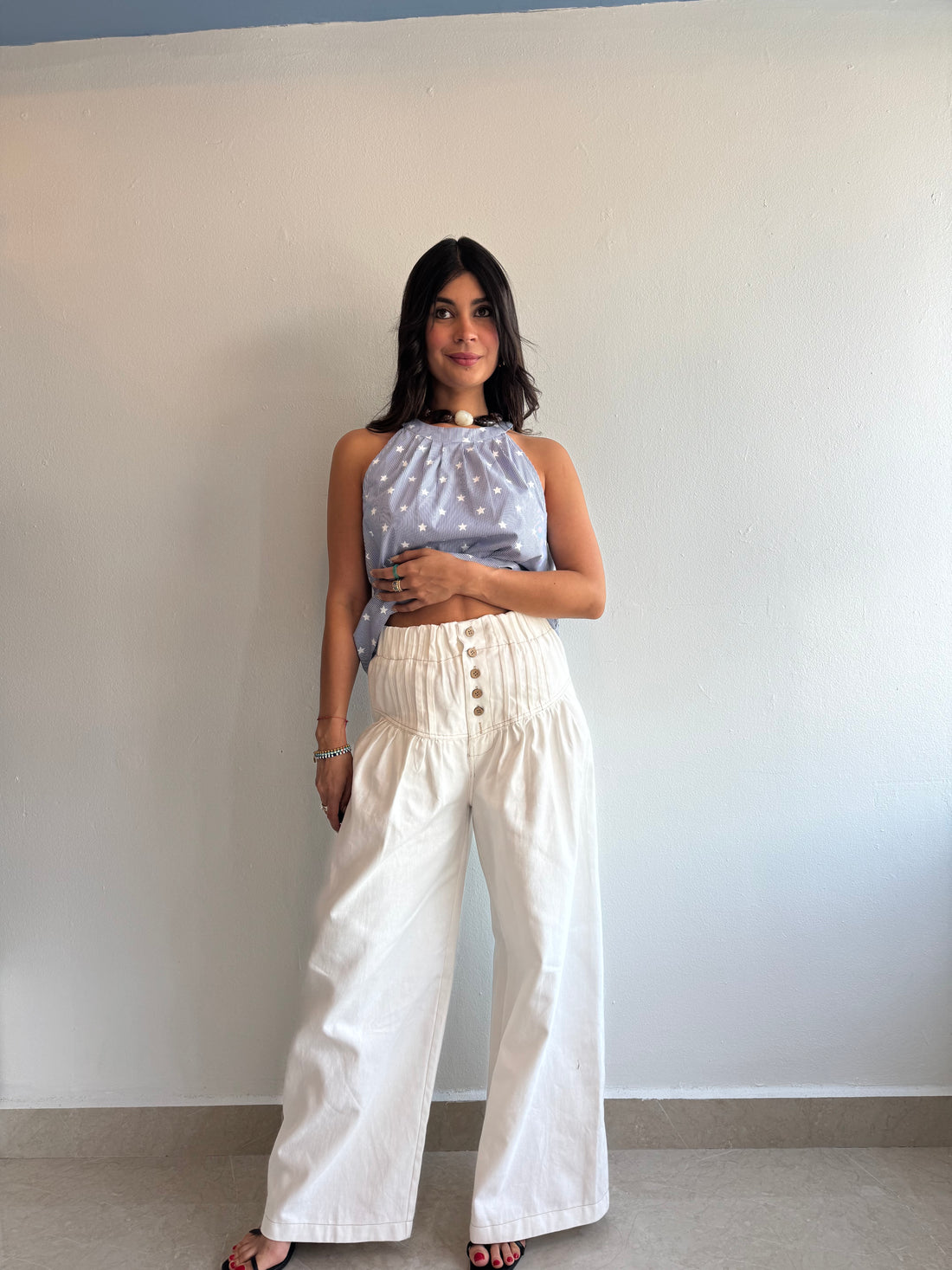 WHITE PANTS