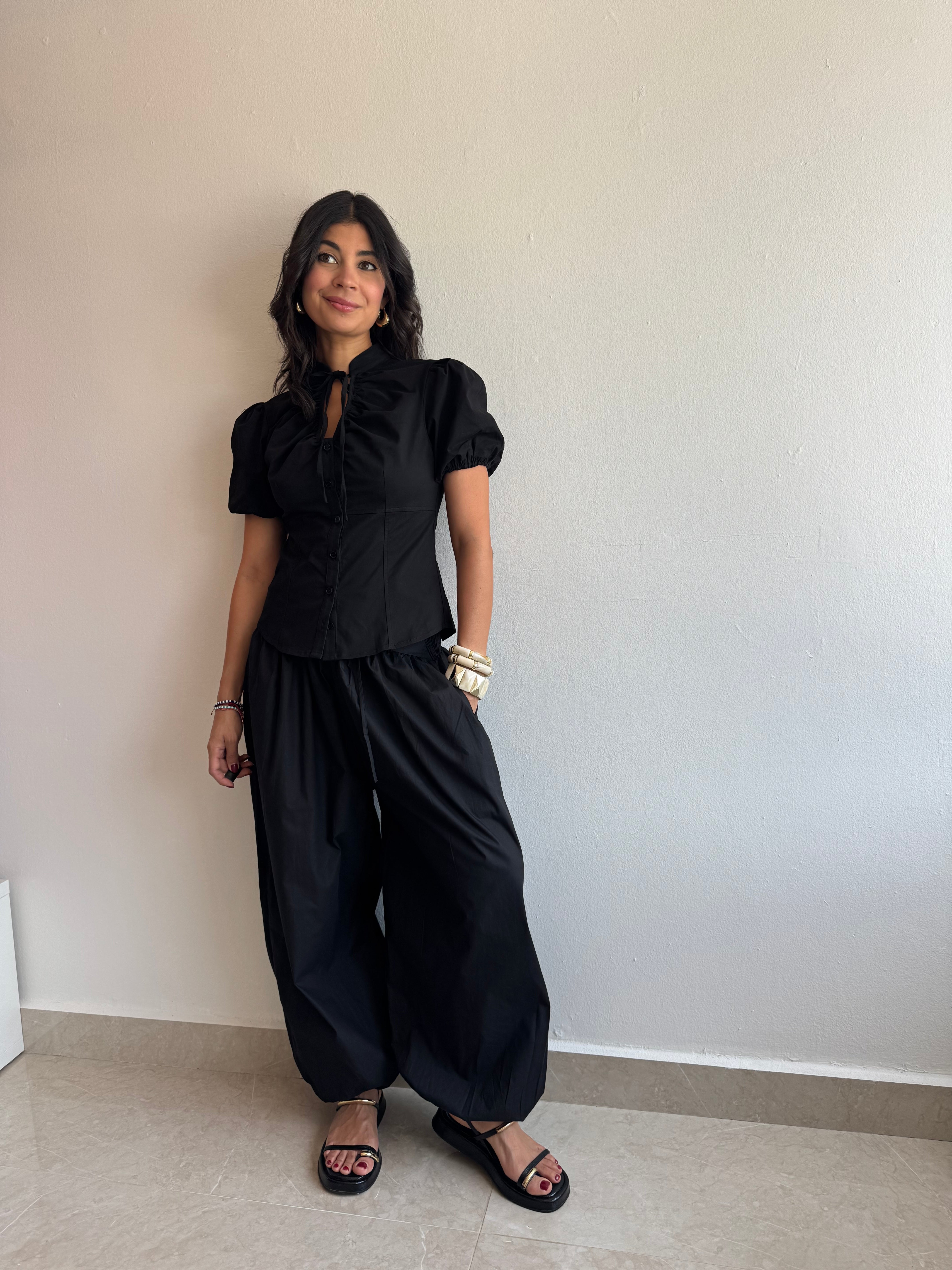 BLACK PANTS