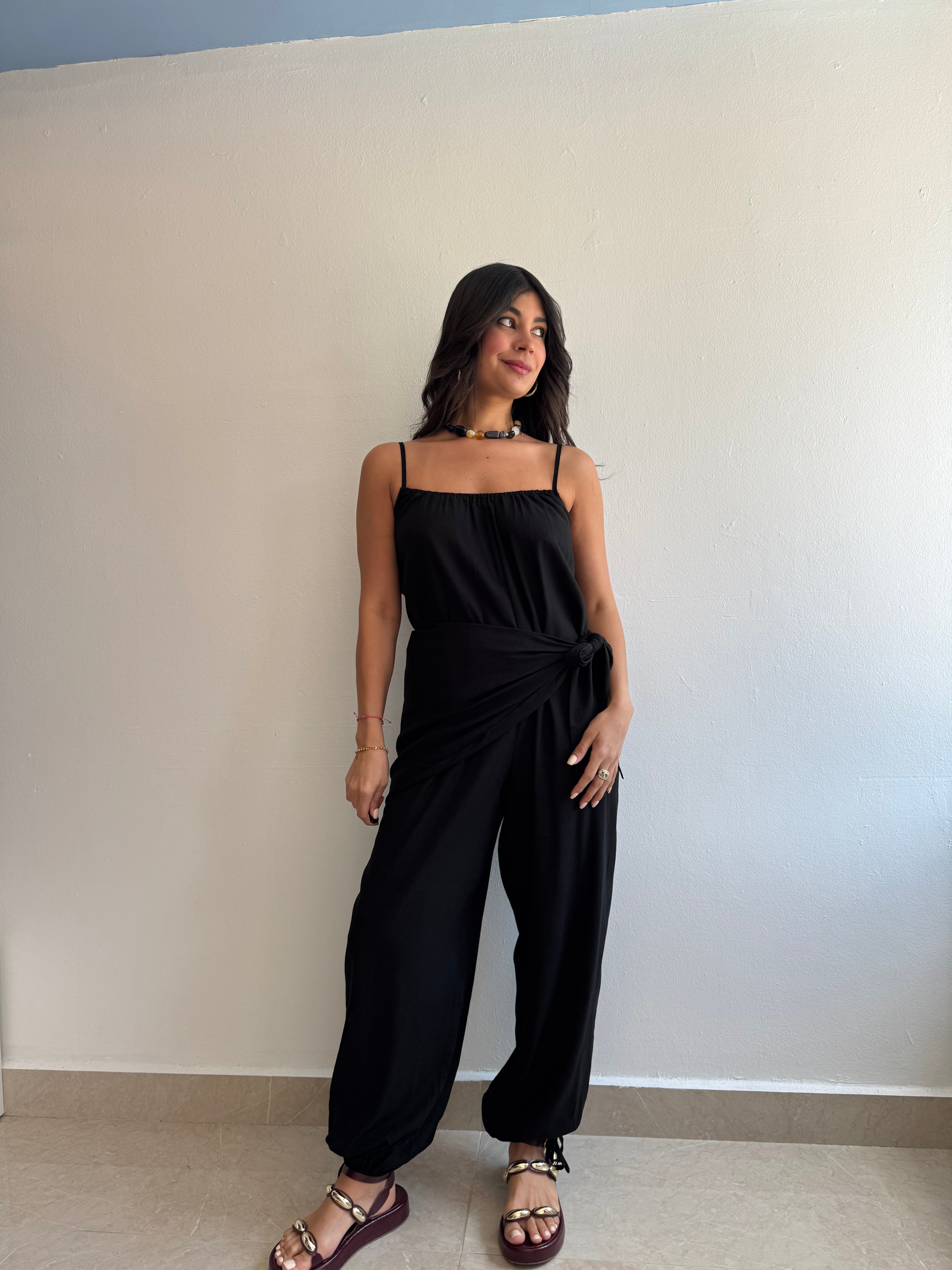 BLACK JUMPSUIT