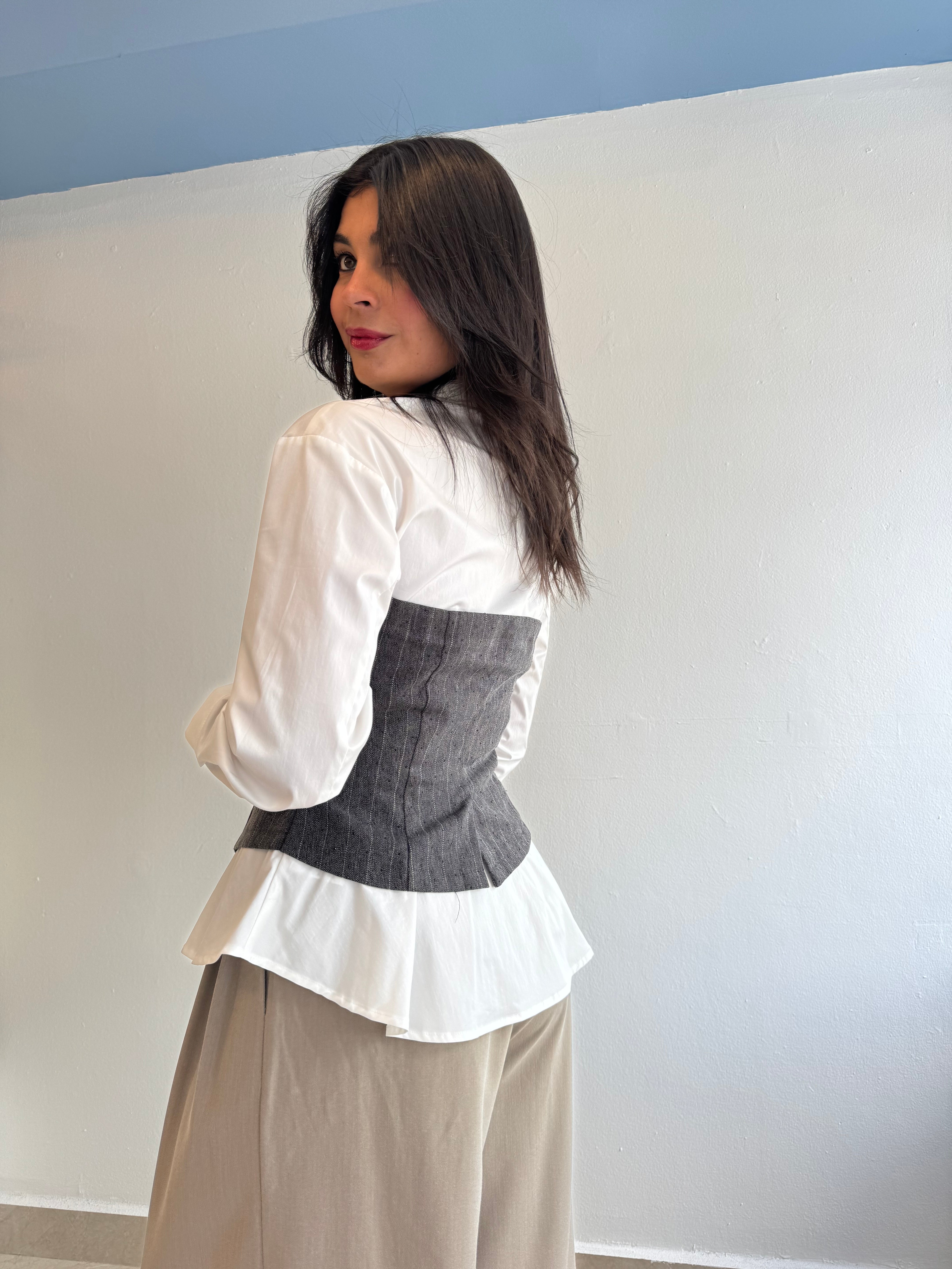 SARA TOP