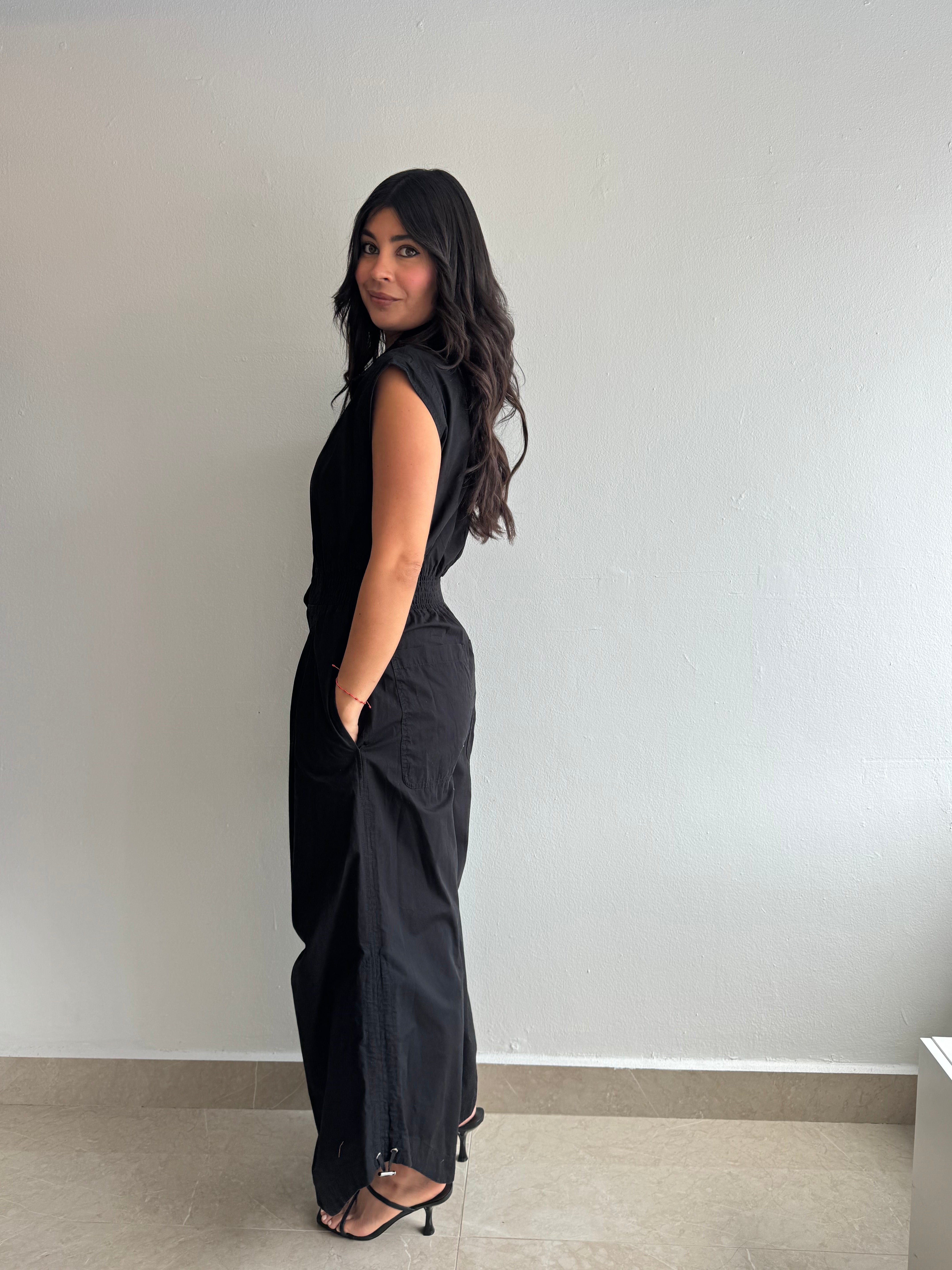 BLACK JUMPSUIT