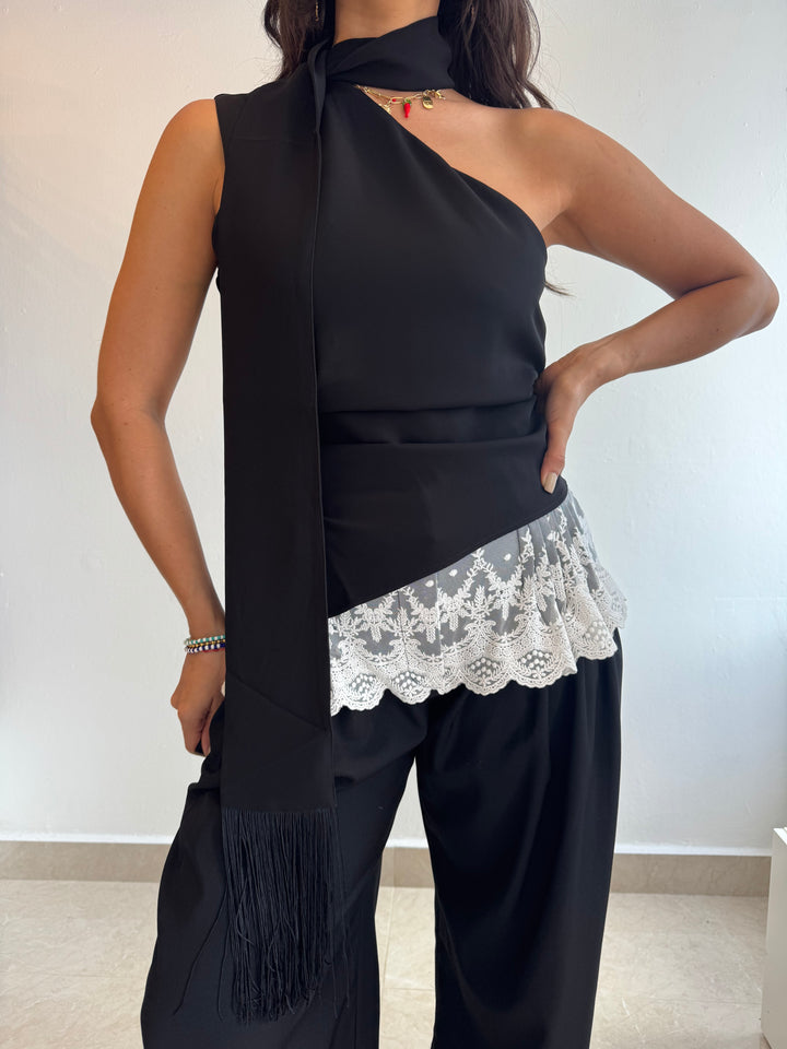 ANA BLOUSE