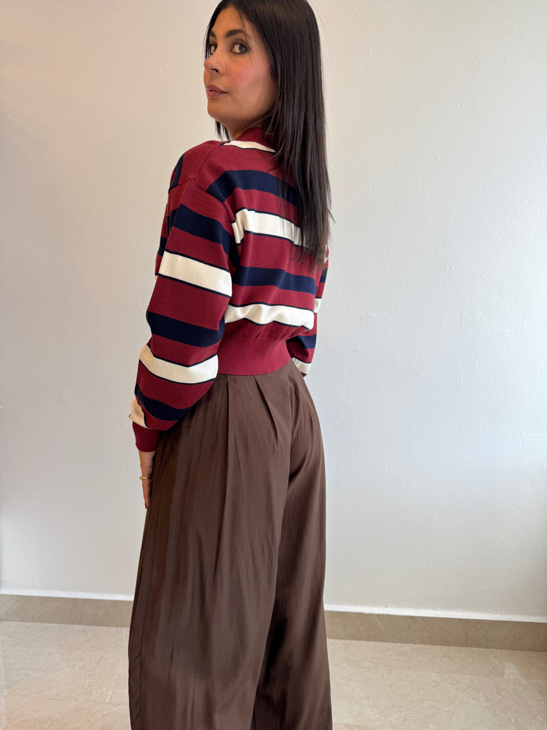 BURGUNDY TOP