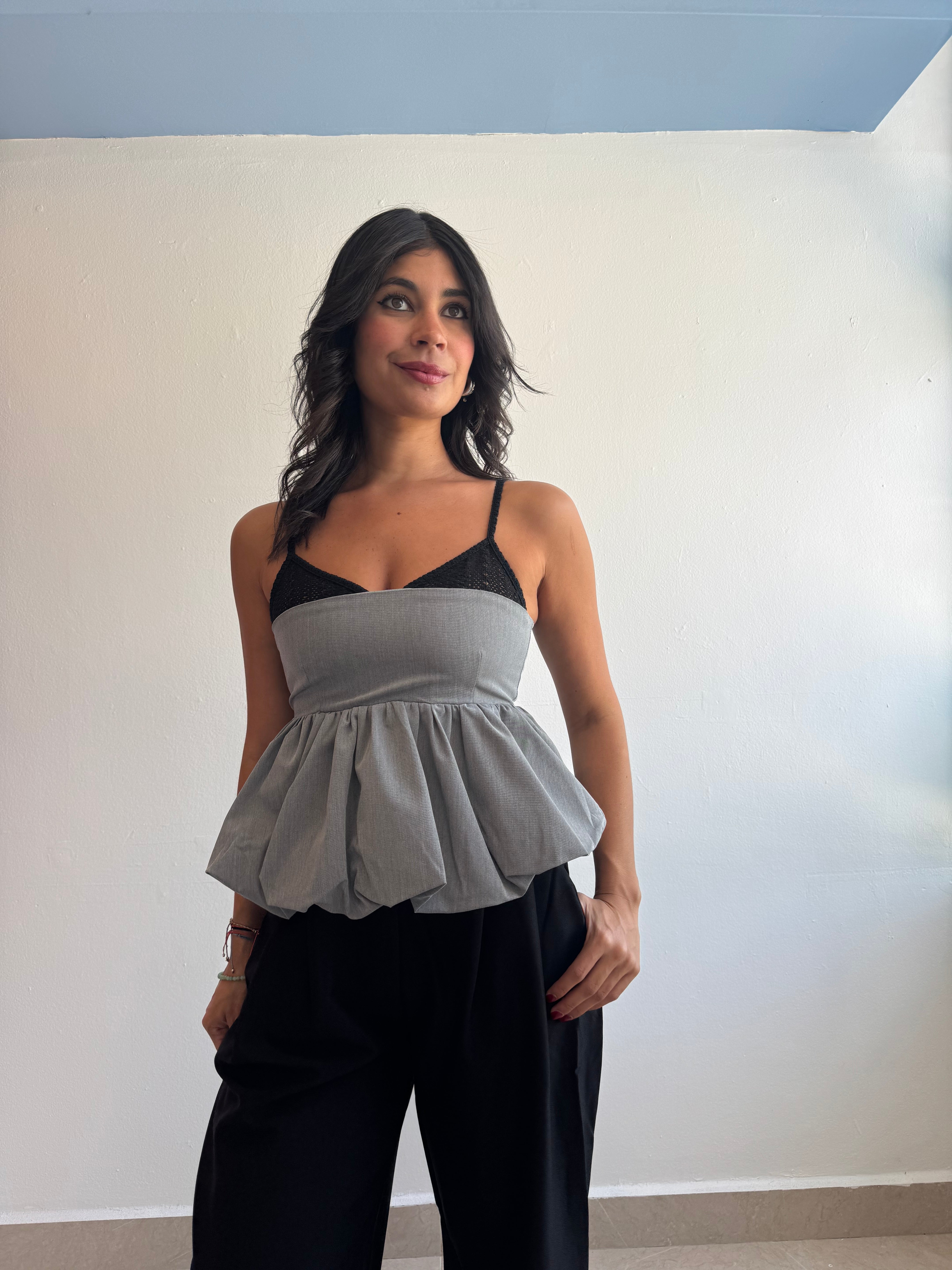 CHARCOAL TOP