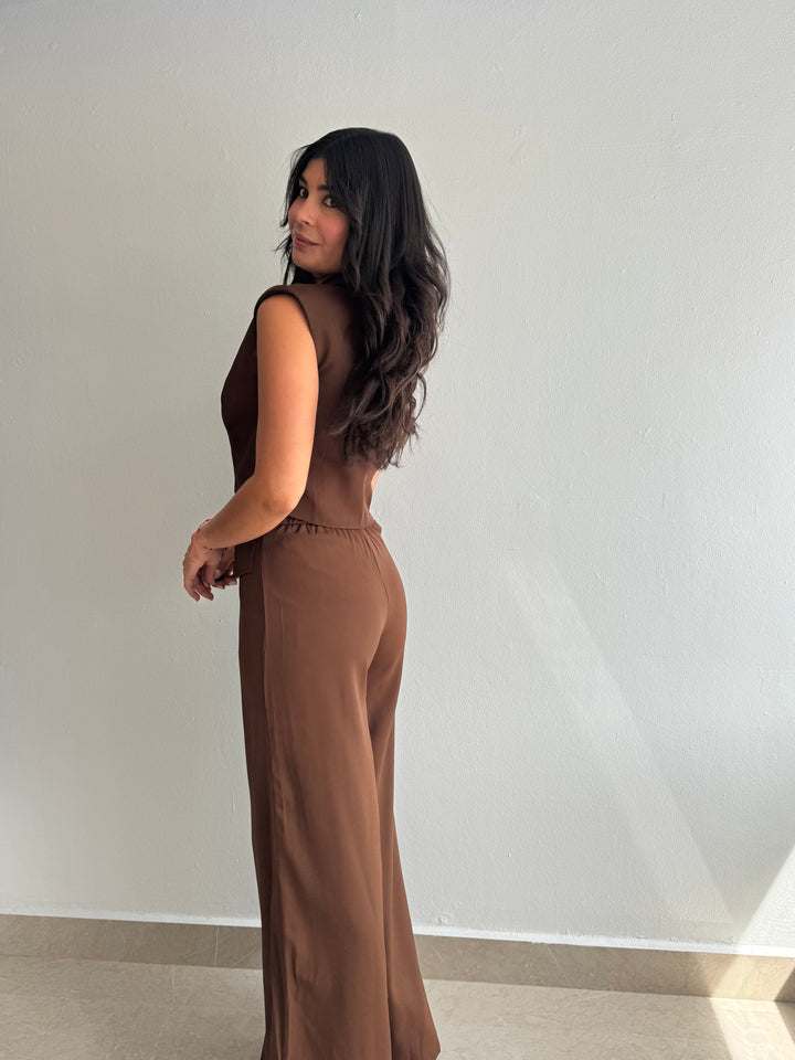 BROWN SET