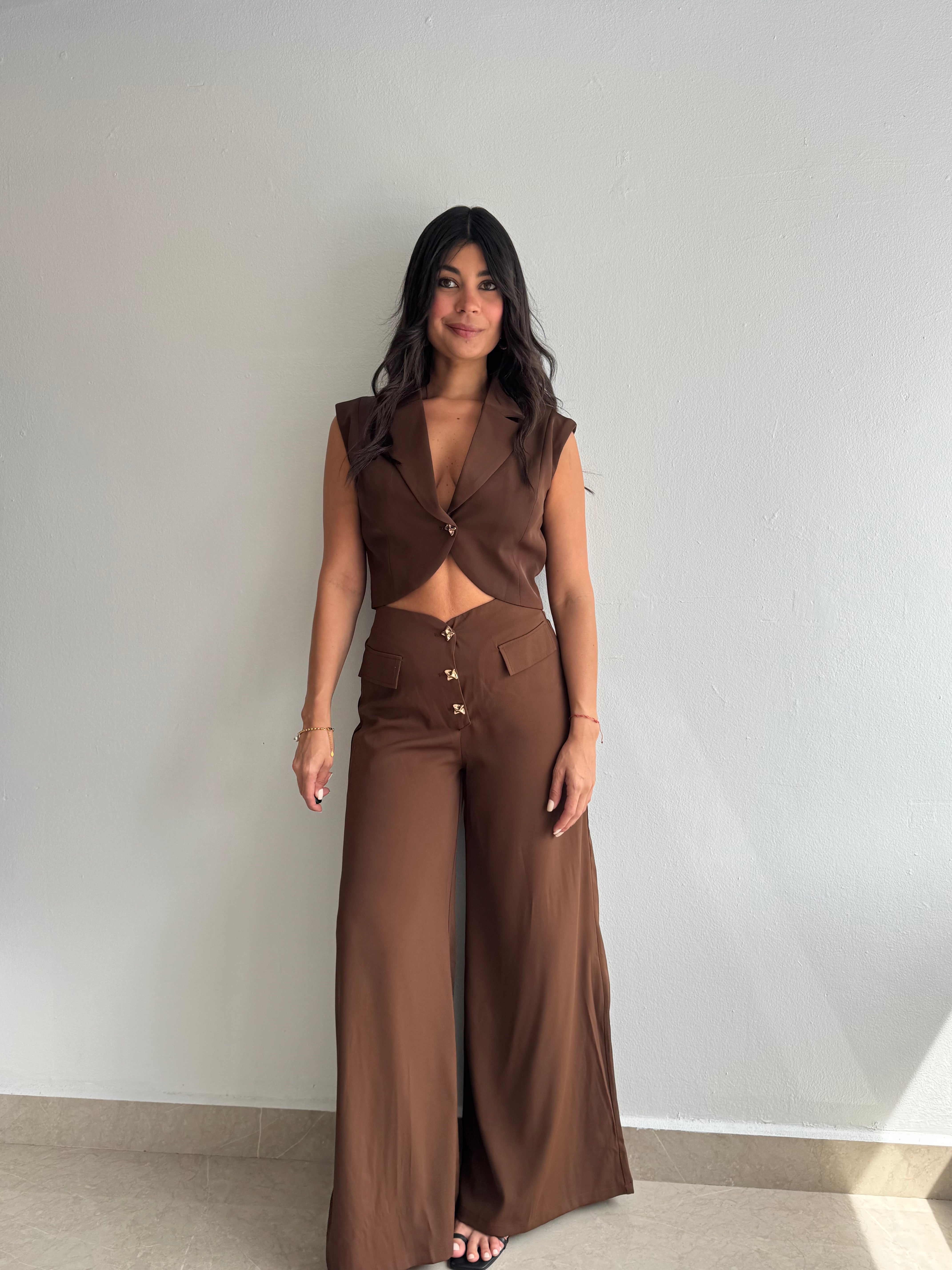 BROWN SET