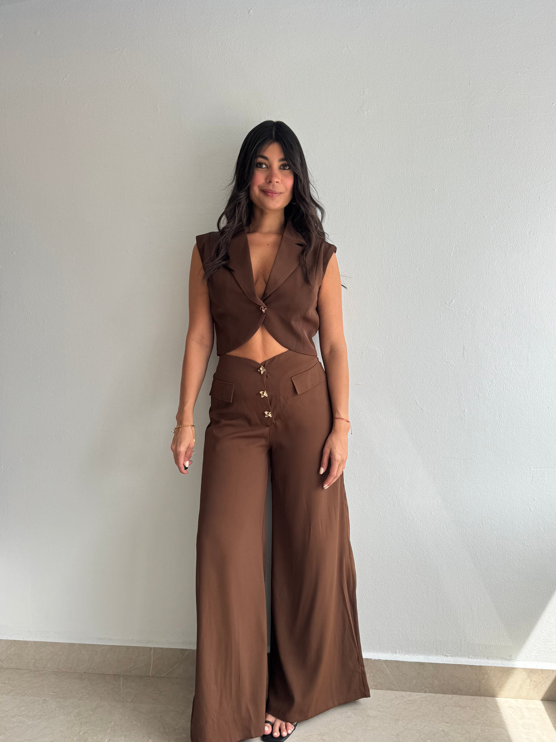 BROWN SET