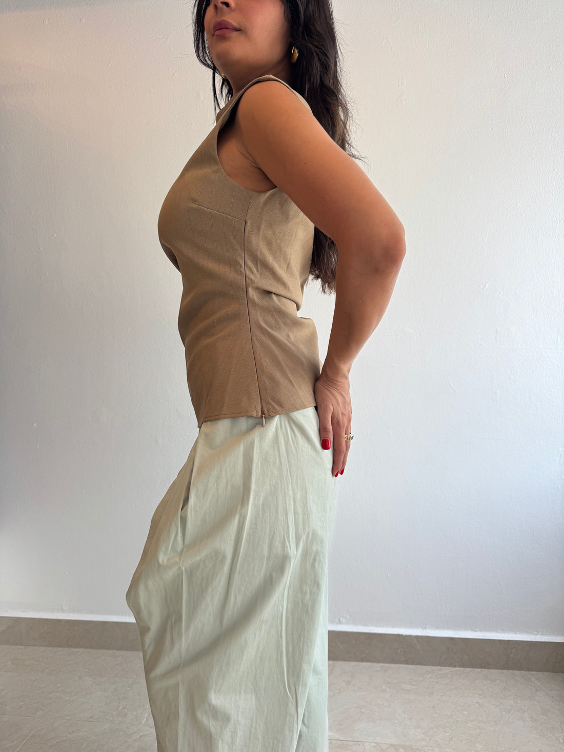 KHAKI TOP