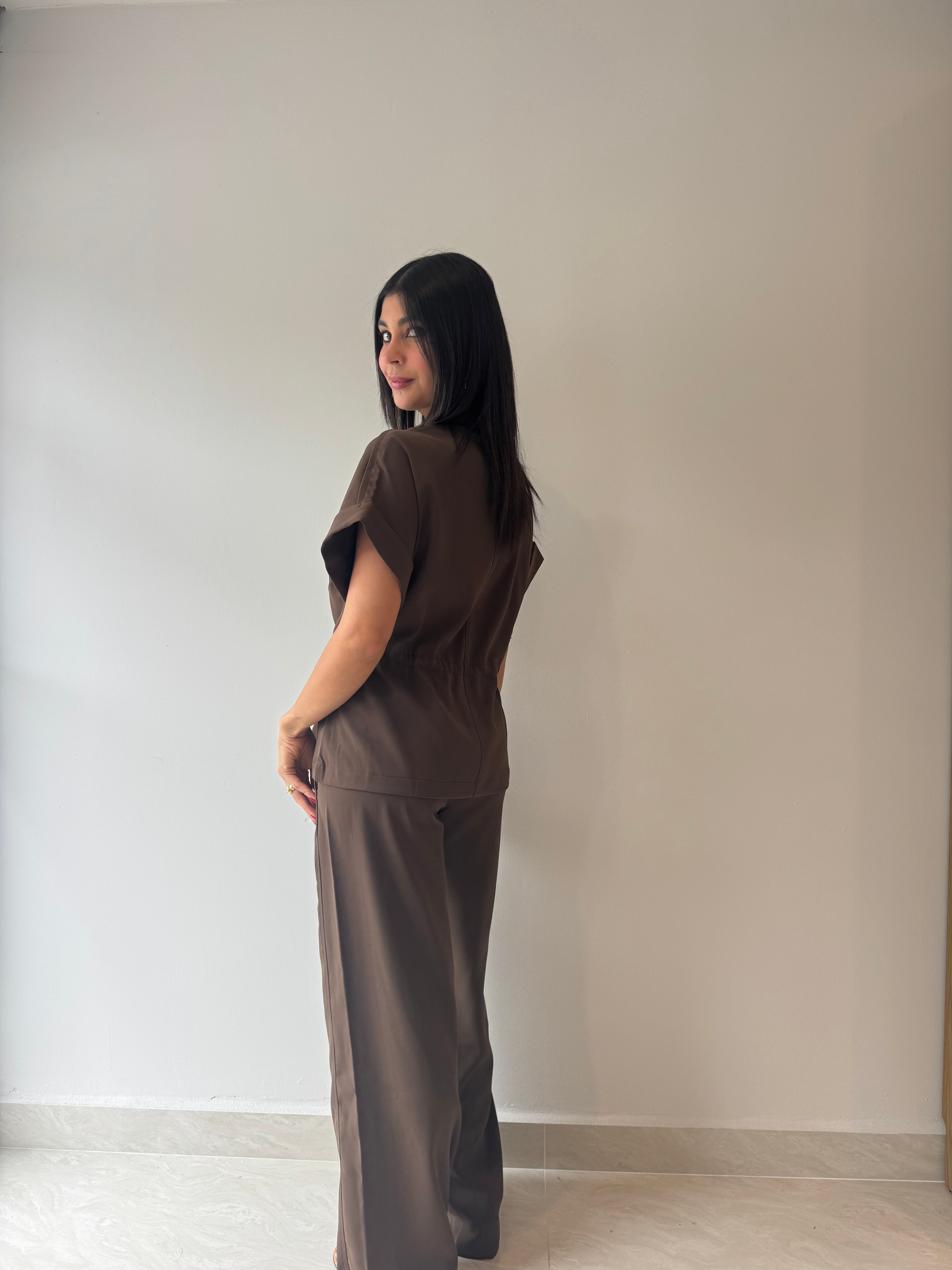 BROWN SET