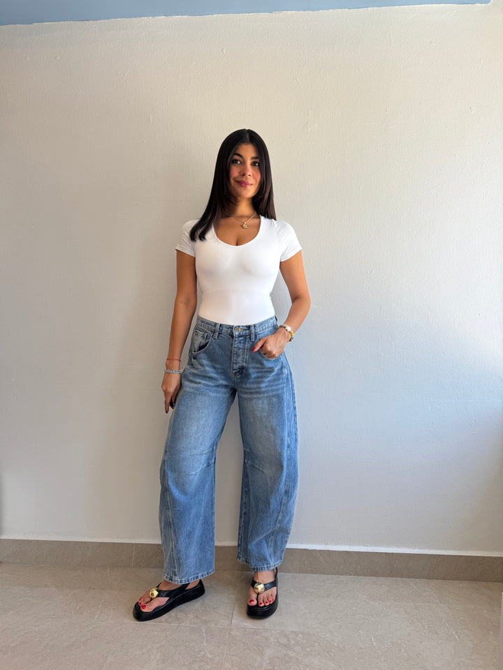 BARREL JEANS