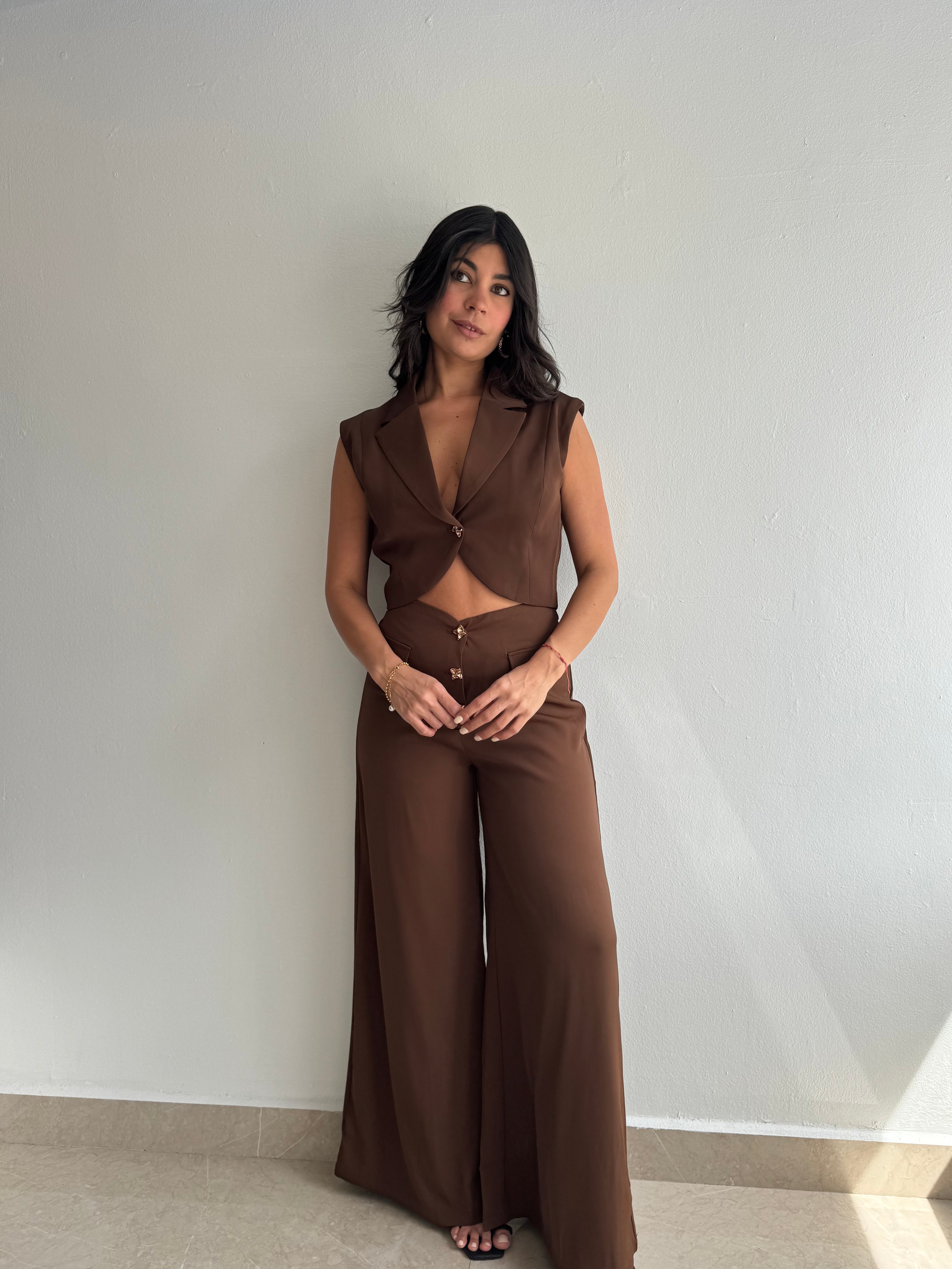 BROWN SET