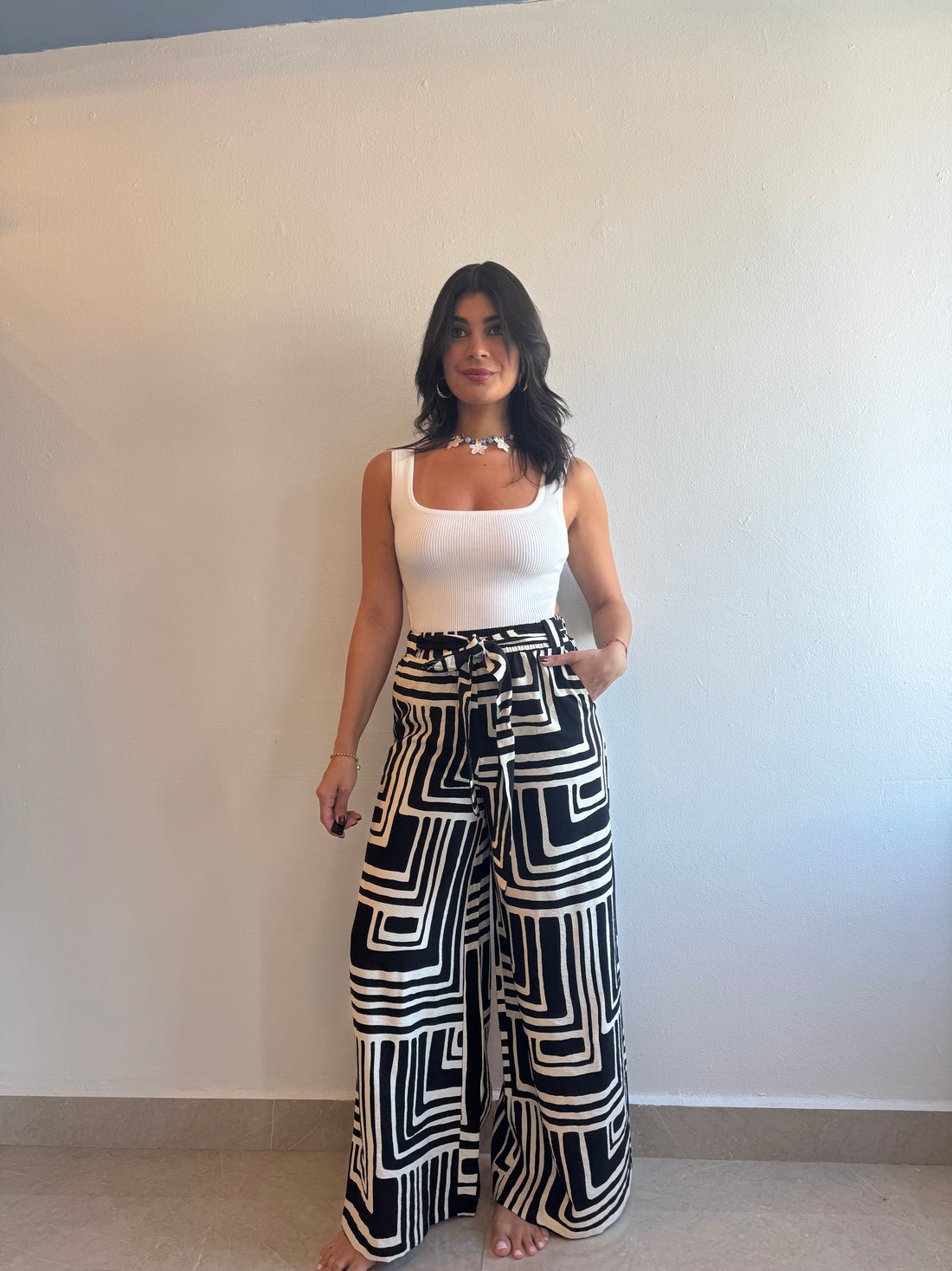 BLACK PANTS