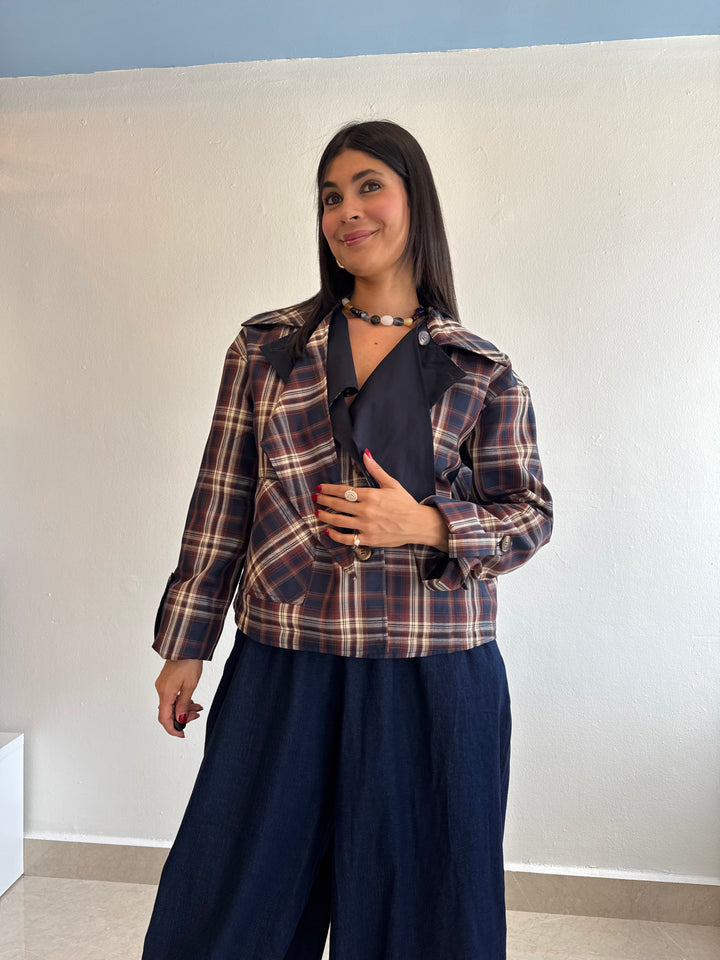 REVERSIBLE JACKET