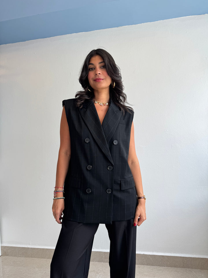 BLACK BLAZER
