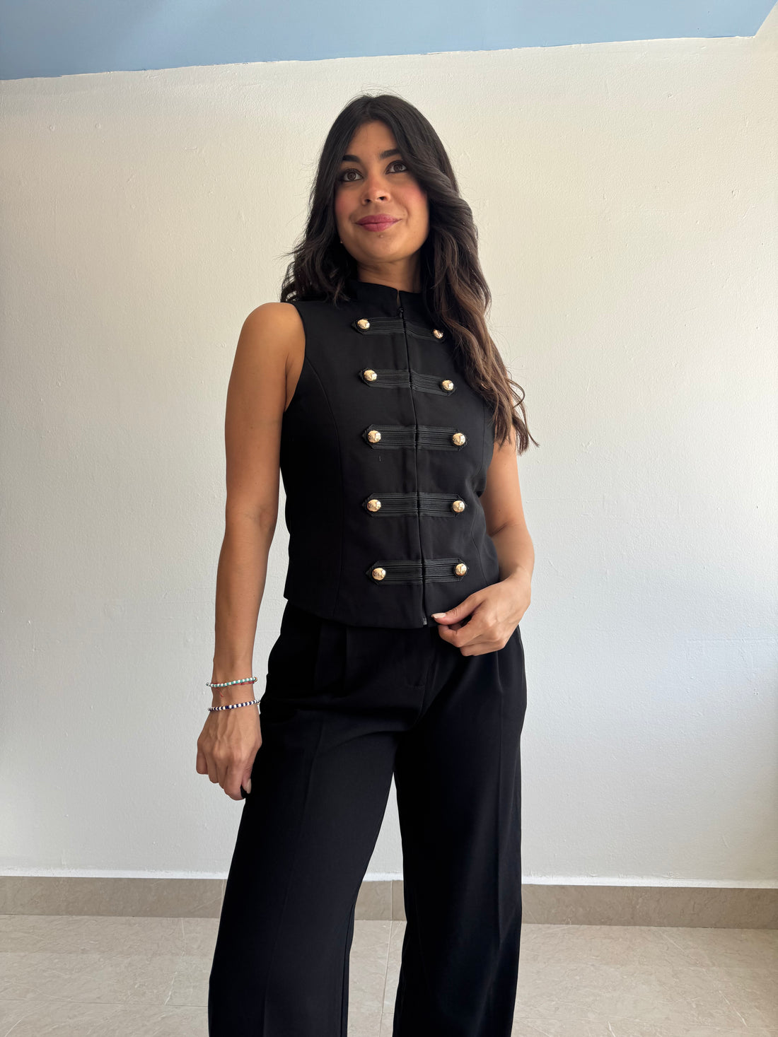 MIKA TOP