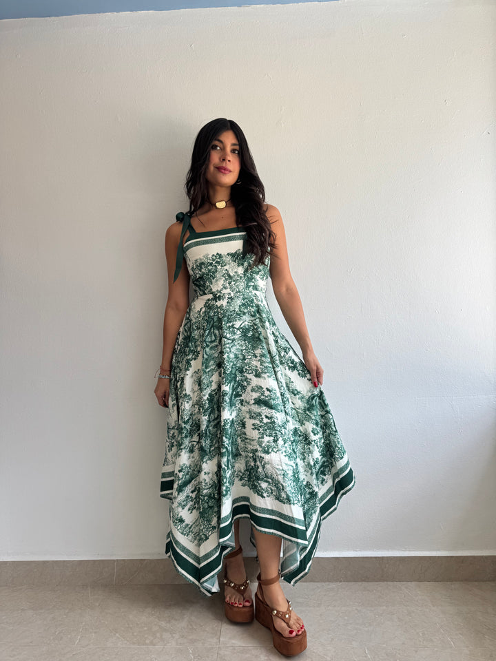GREEN DRESS