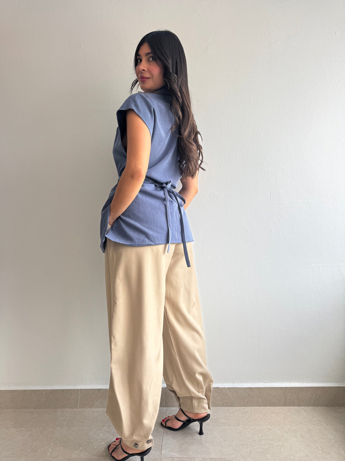BEIGE TROUSER