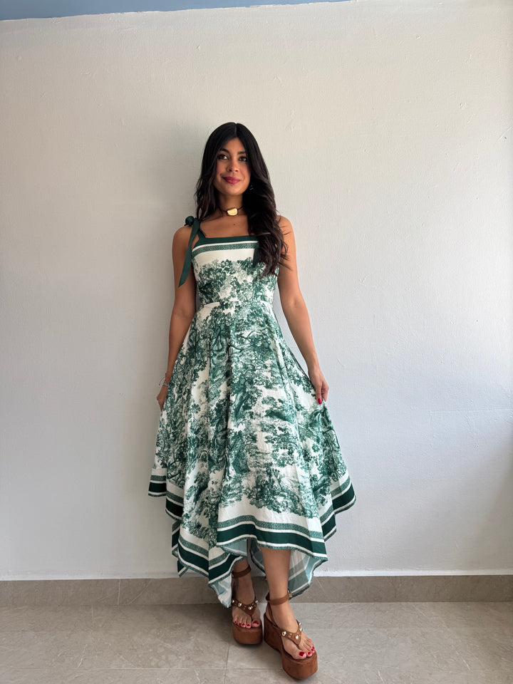 GREEN DRESS
