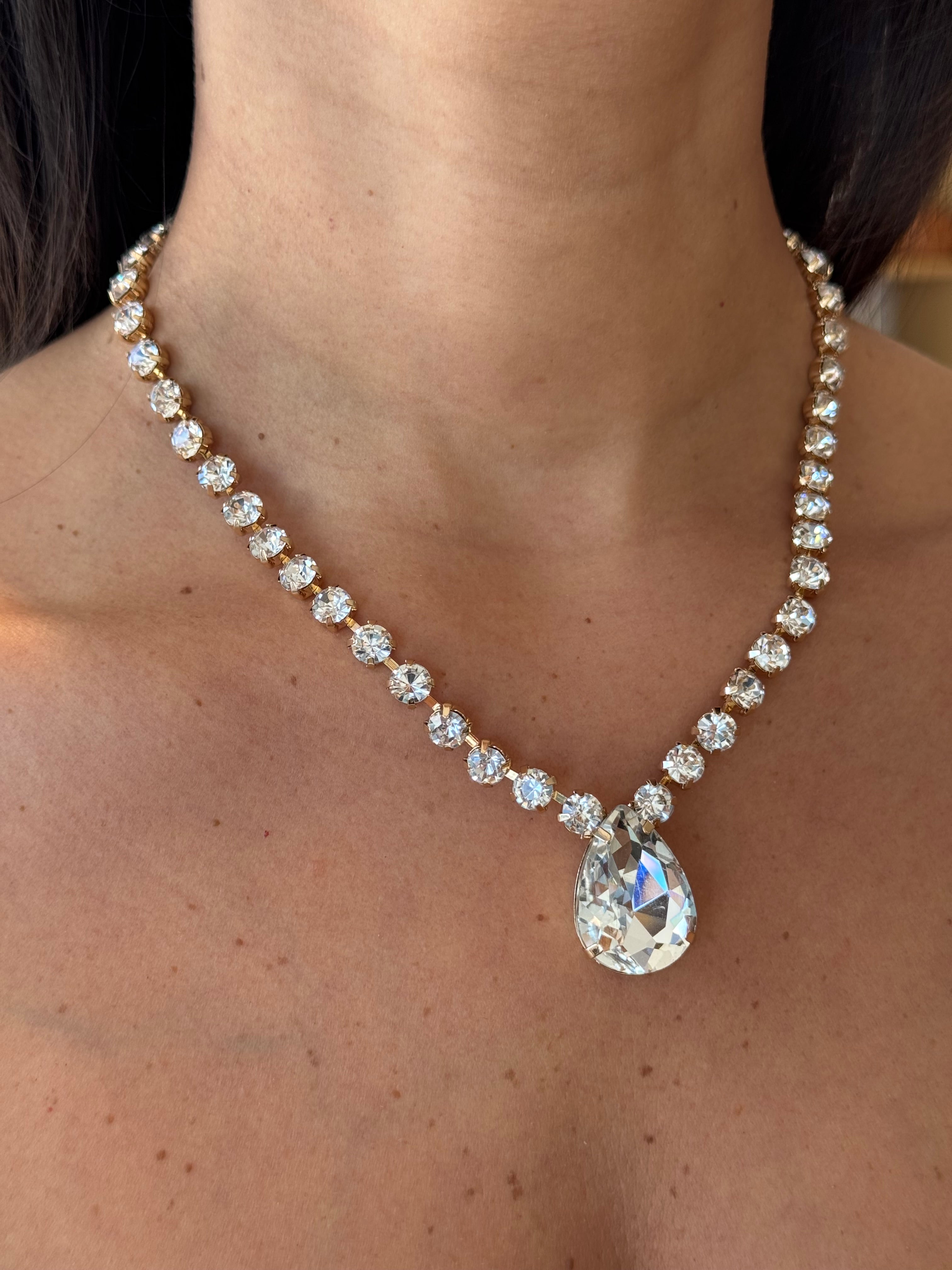 COLLARES (VARIEDAD)