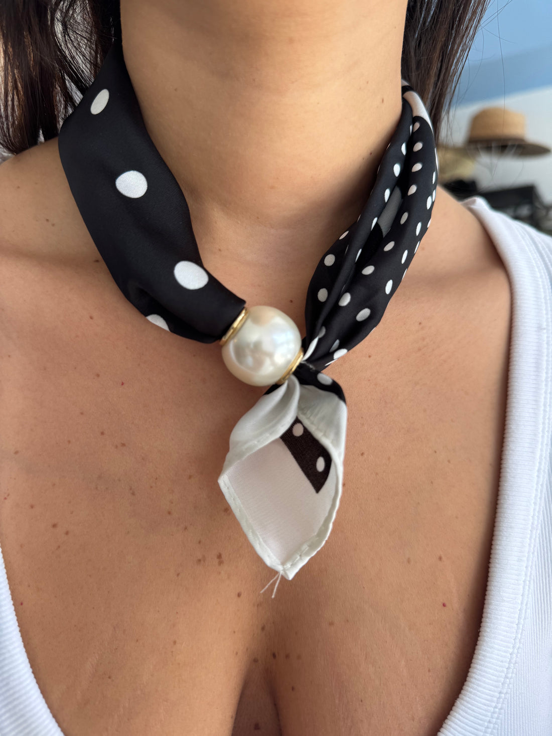 SEGOVIA NECKLACE