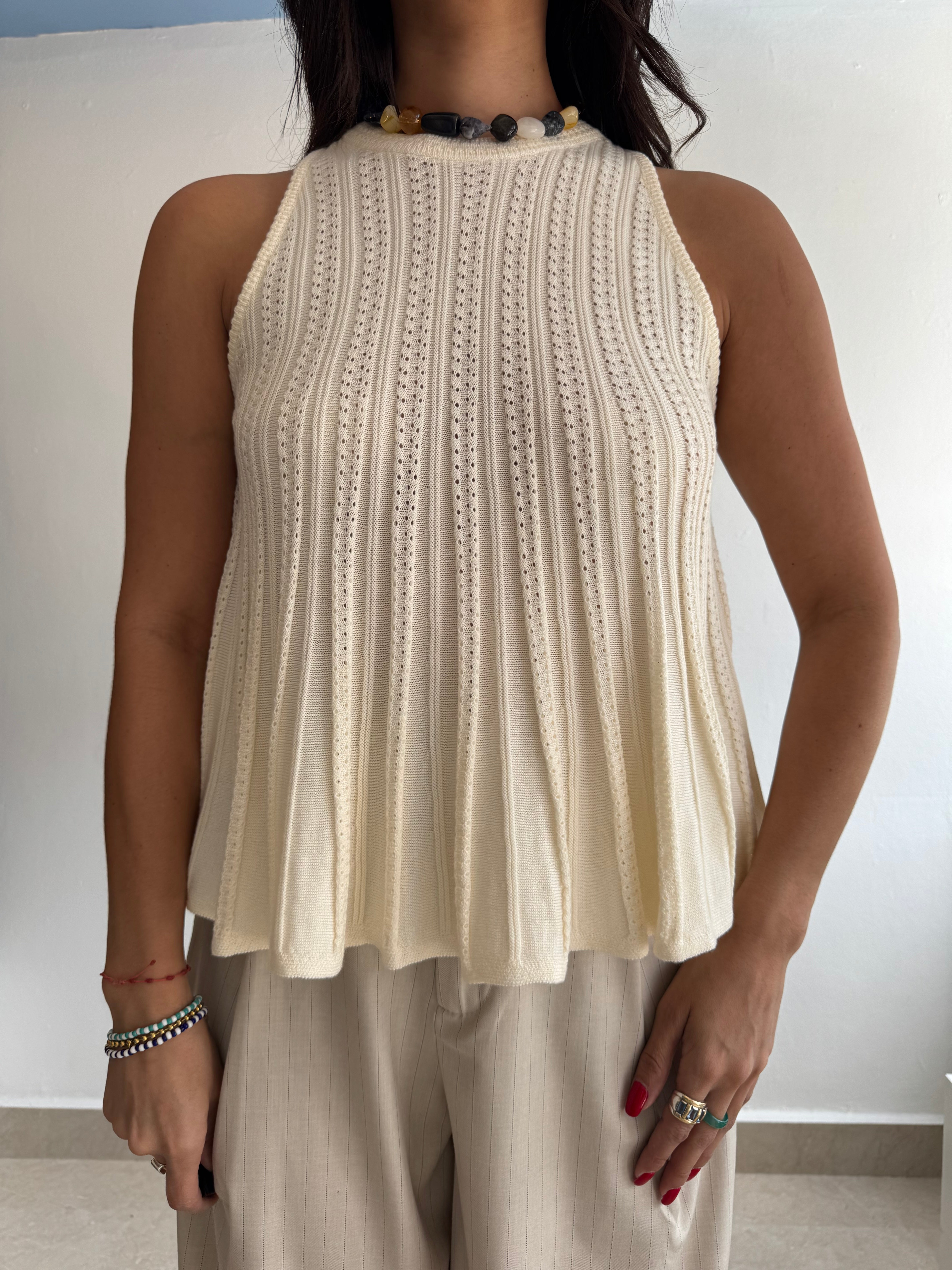 CREAM TOP