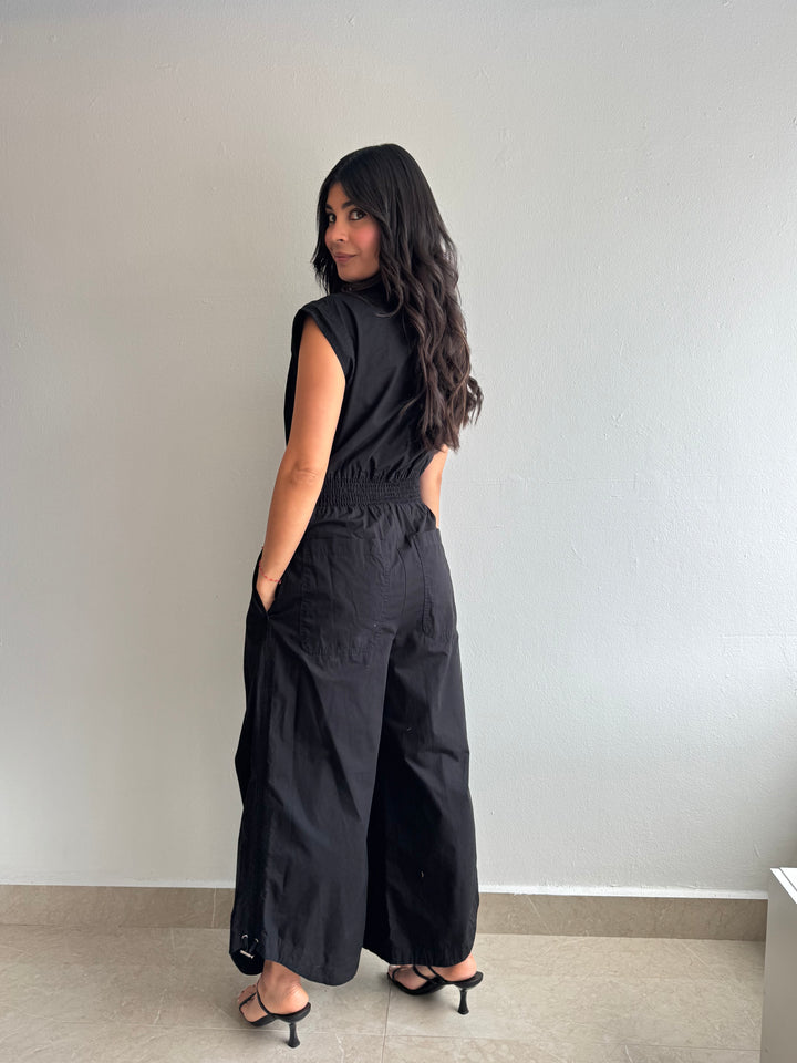 BLACK JUMPSUIT