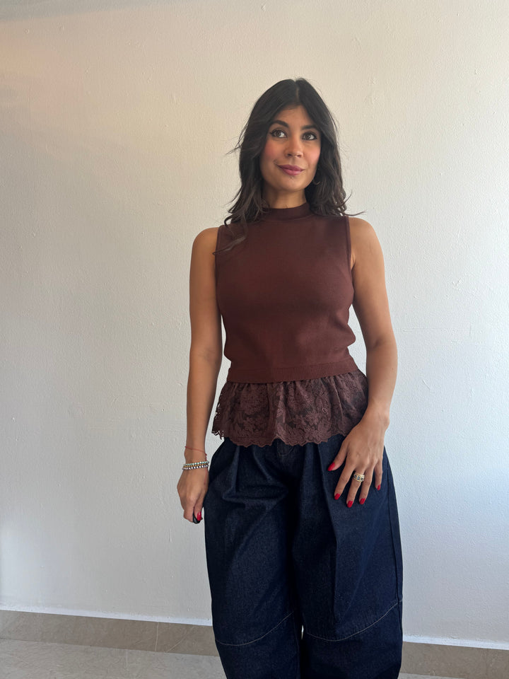 BROWN TOP