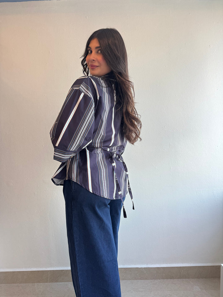 NAVY TOP