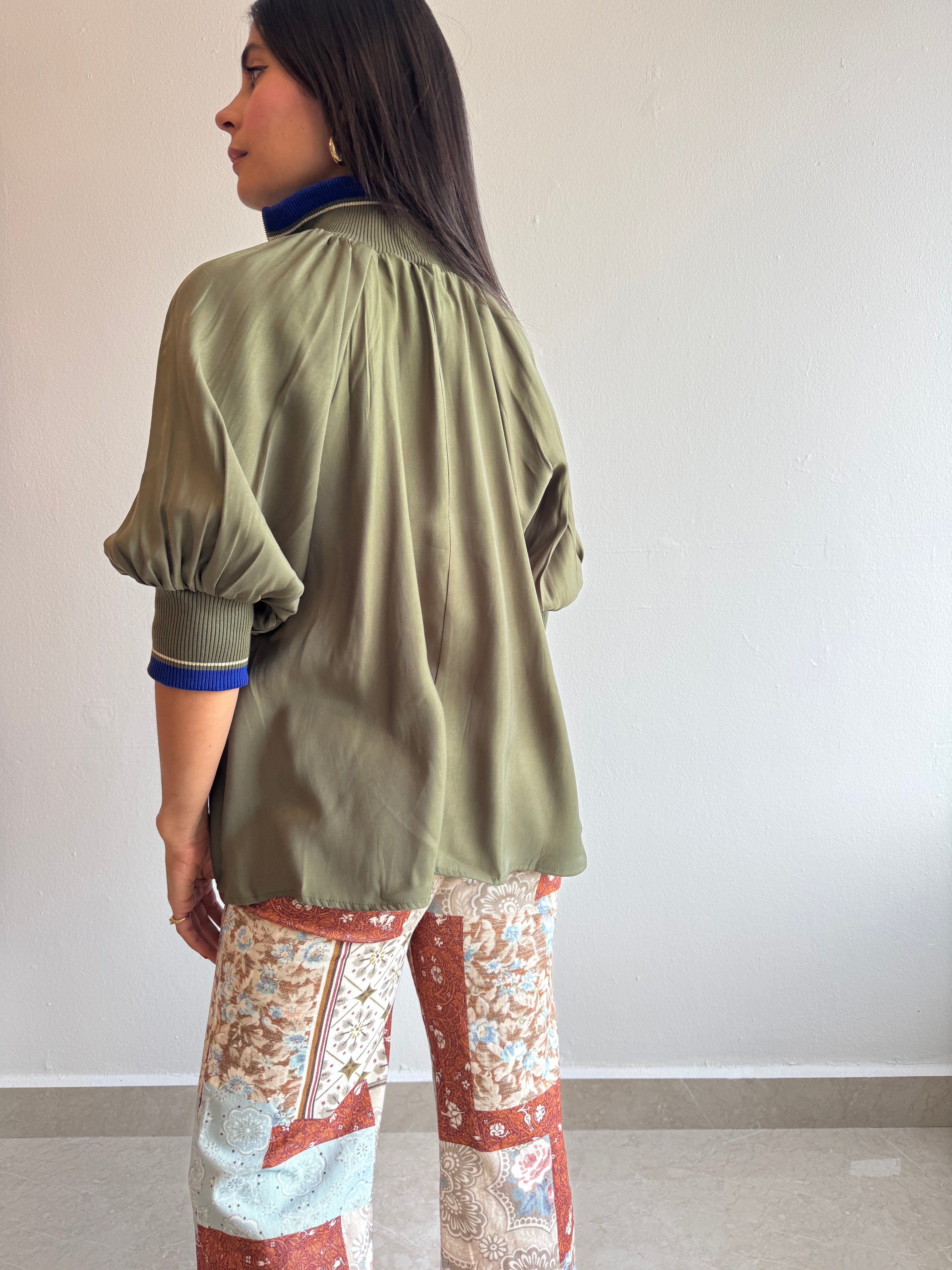 OLIVE BLOUSE