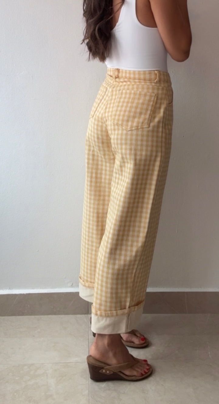 YELLOW JEANS