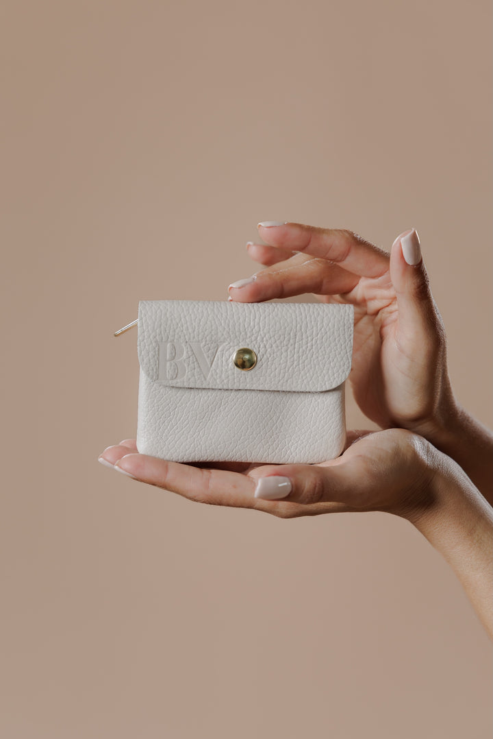 BONE POUCH