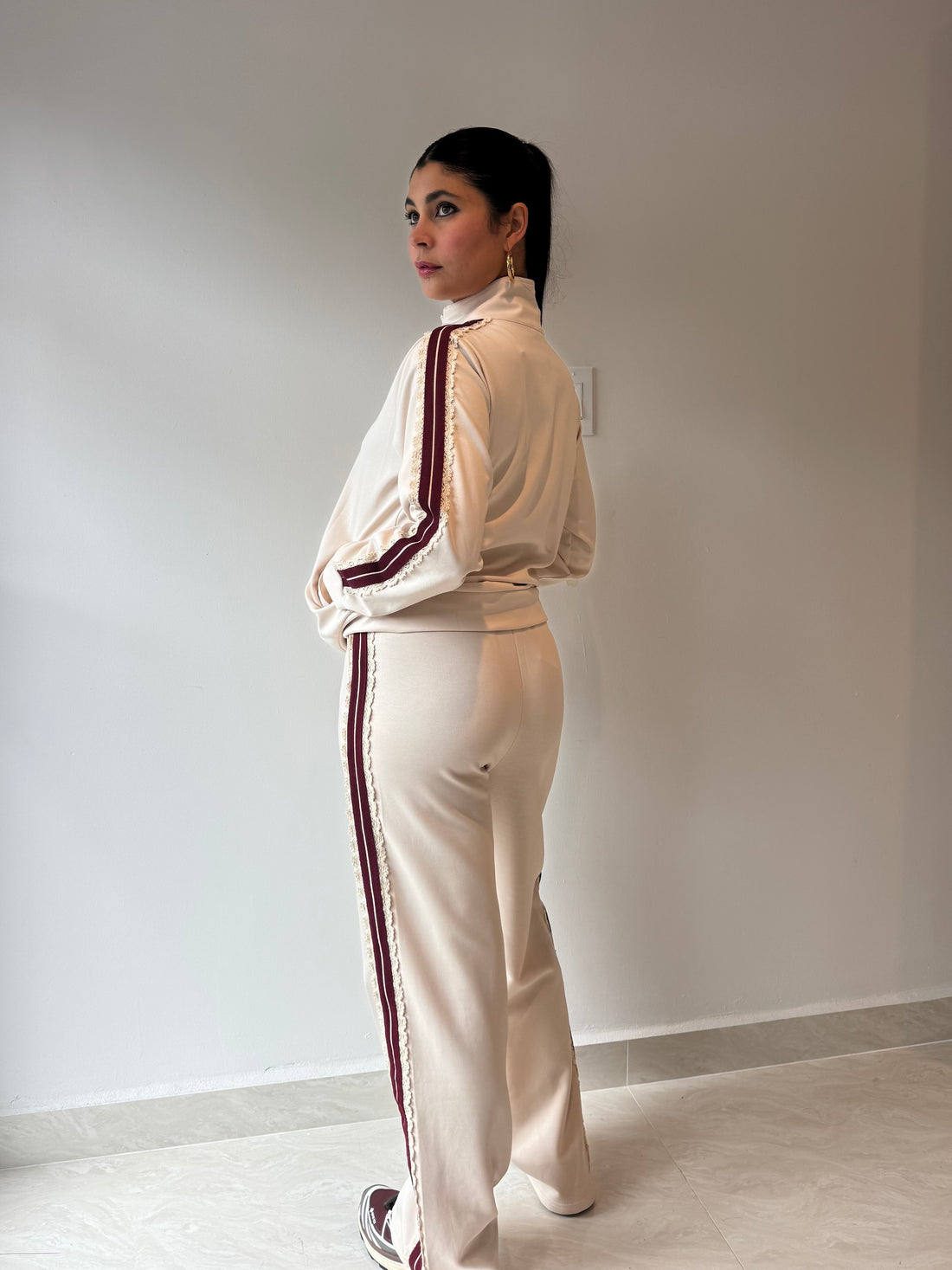 IVORY SET